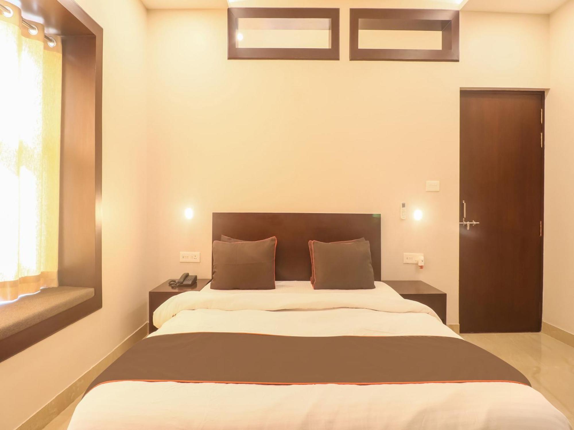 Hotel Super Townhouse Amaraa Farms Near Lulu Hypermarket Lucknow
