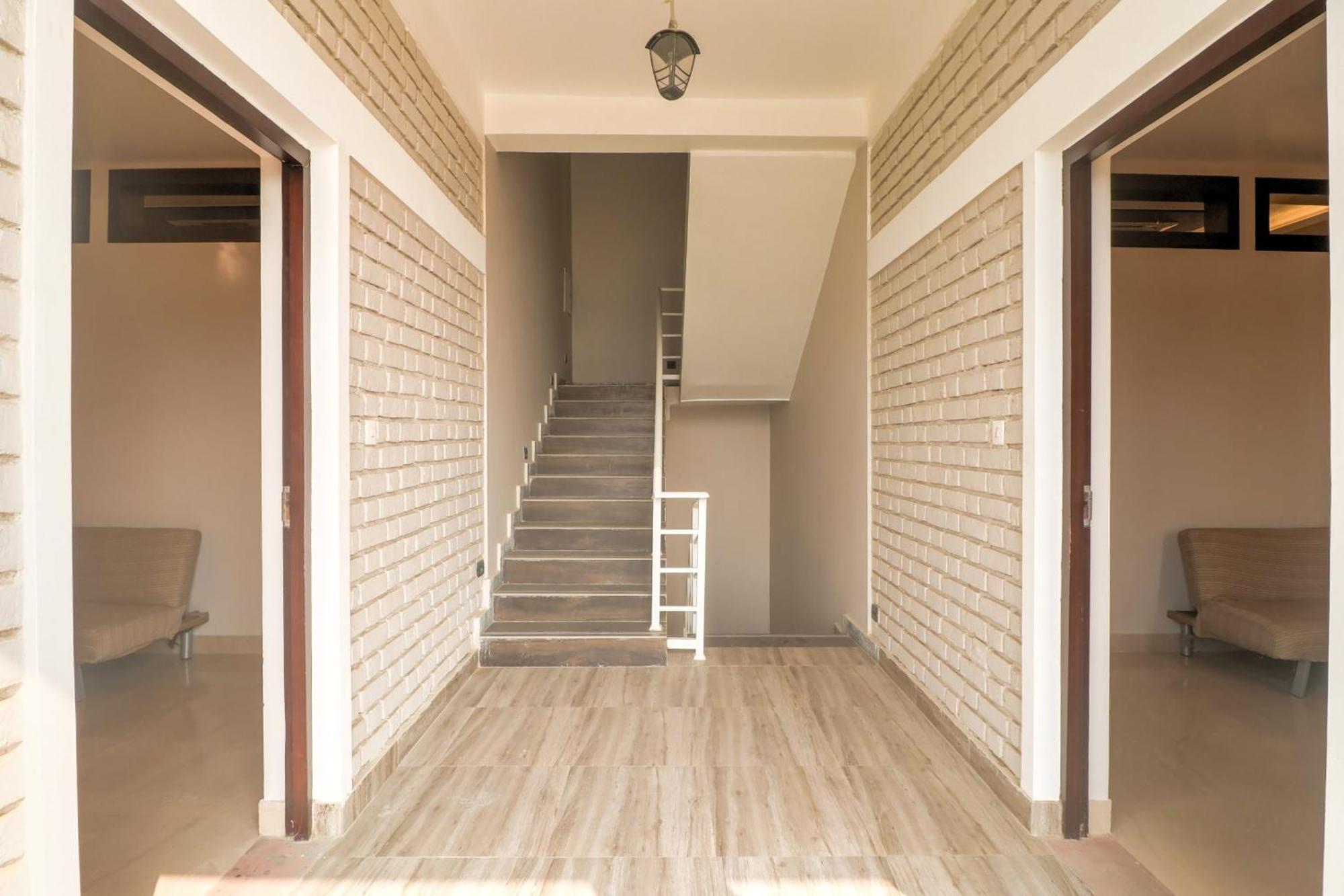 Super Townhouse Amaraa Farms Near Lulu Hypermarket Lucknow